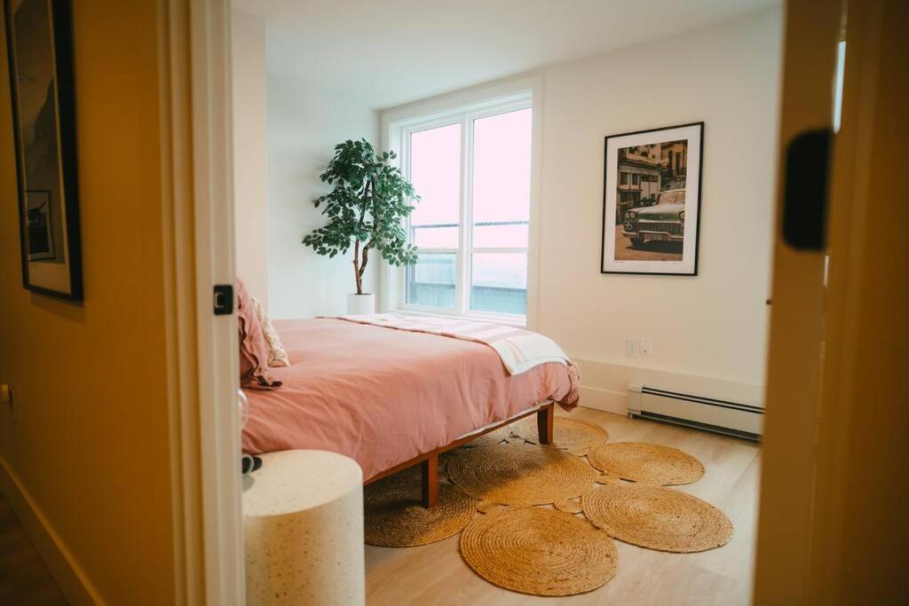 Chic Cozy Retreat - 2Br - Stunning North End Views Apartment Halifax Exterior photo